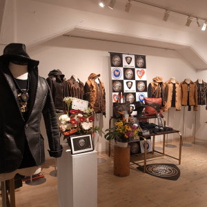 ”Obelisk & Bobby Art Leather Exhibition”in OSAKA