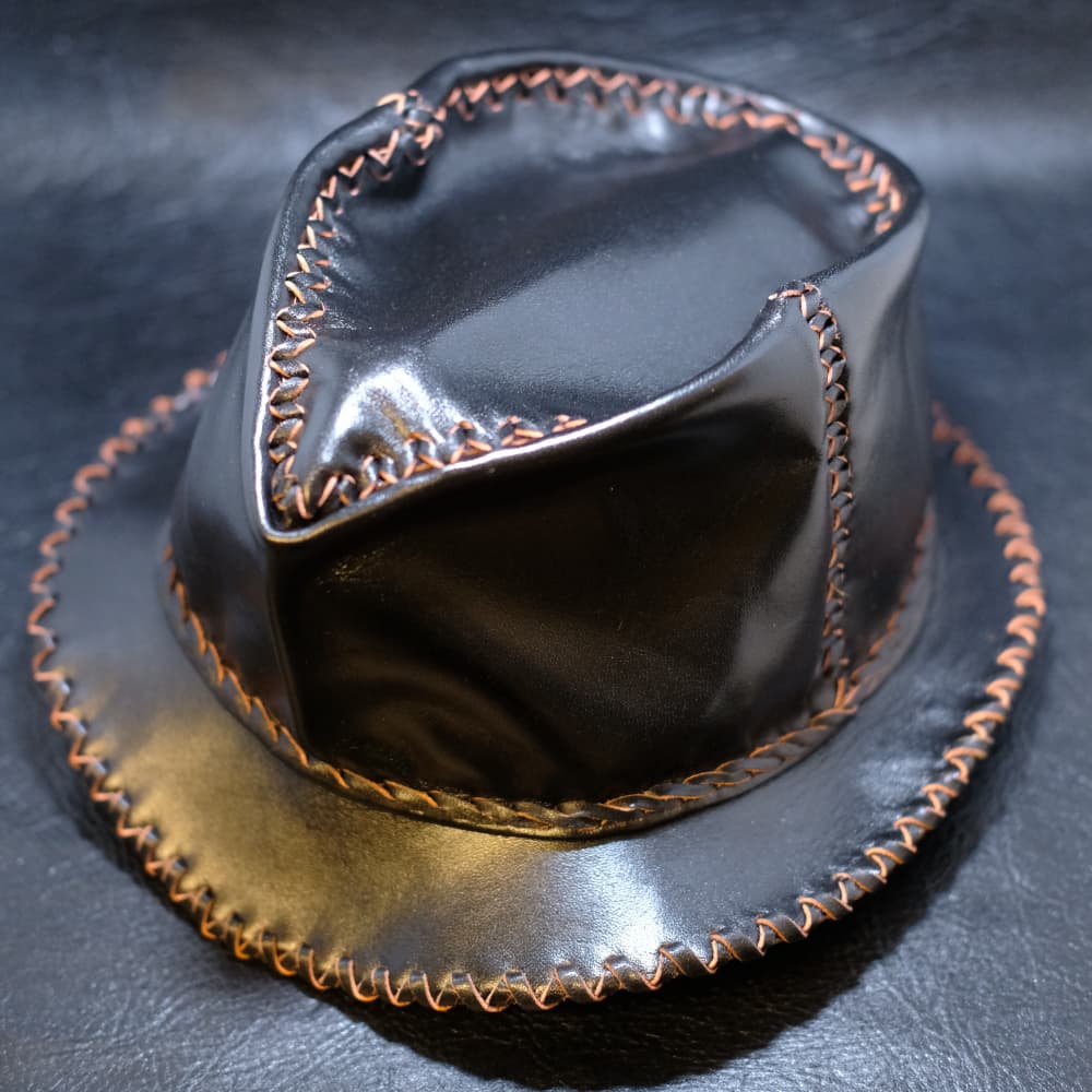 レザーの 1点物 民族帽 レザー × 麦藁ハット vintage ハンドメイド